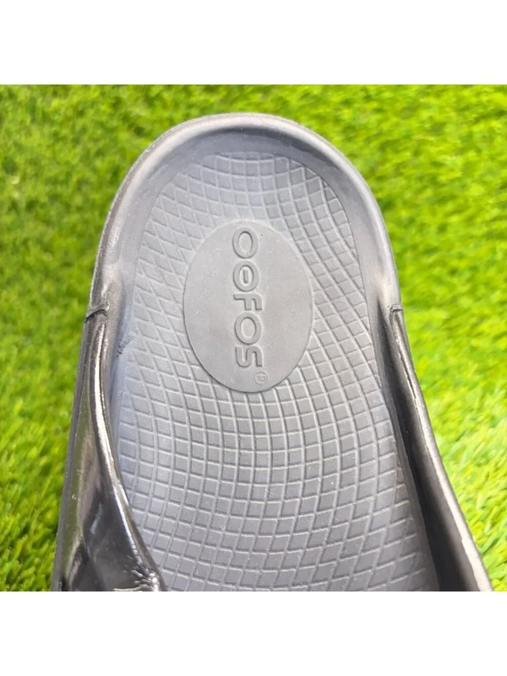 Oofos OOriginal Womens Size 9 Black Beach Outdoor Walking Recovery Thong Sandals